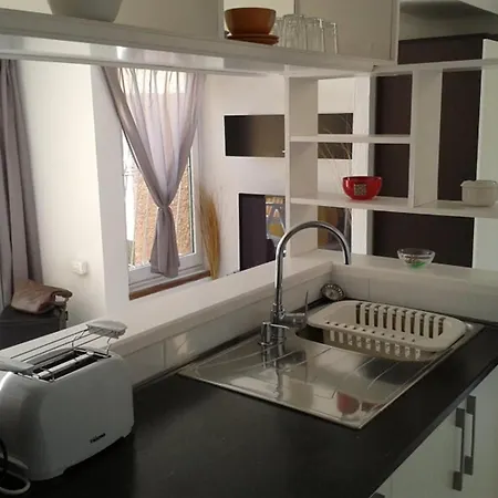 La Statue Apartment
